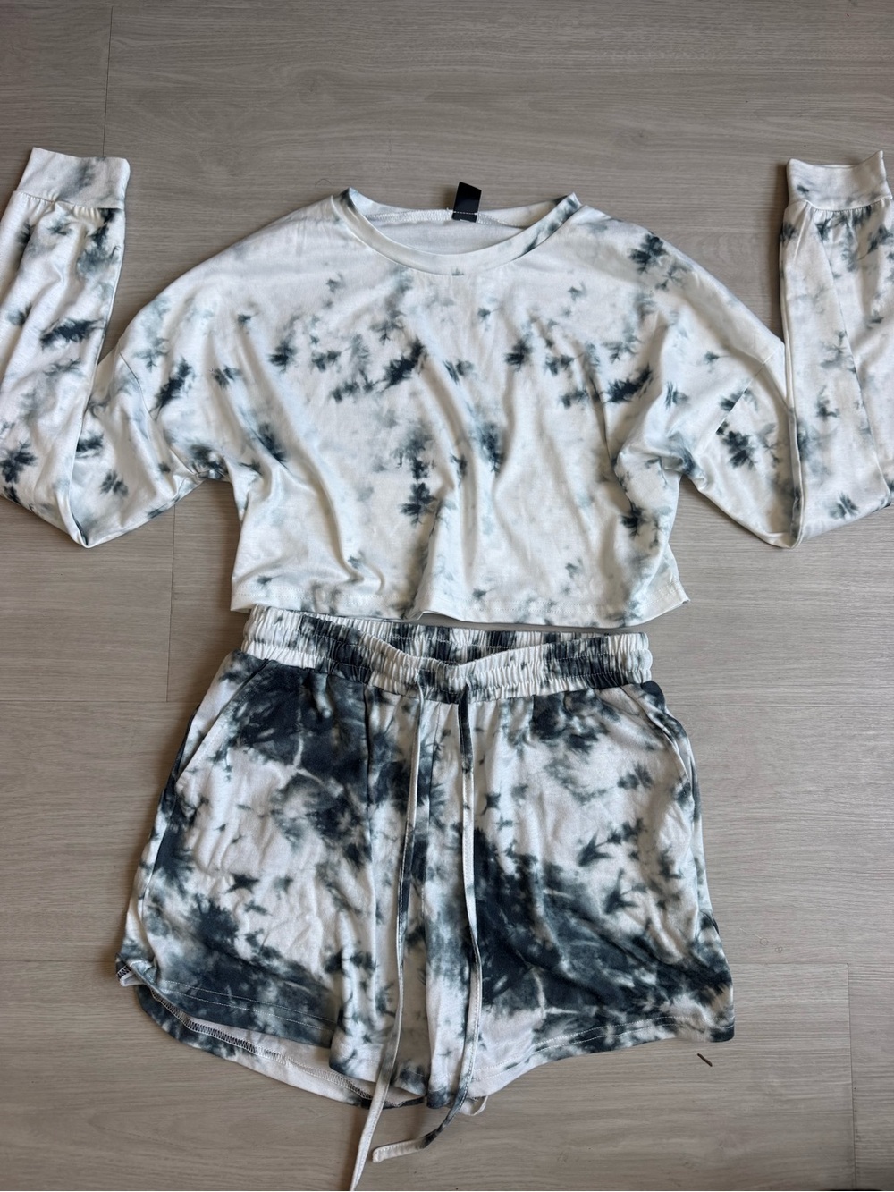 Shein women’s Tie-Dye Lounge Pajama Set - Black & White